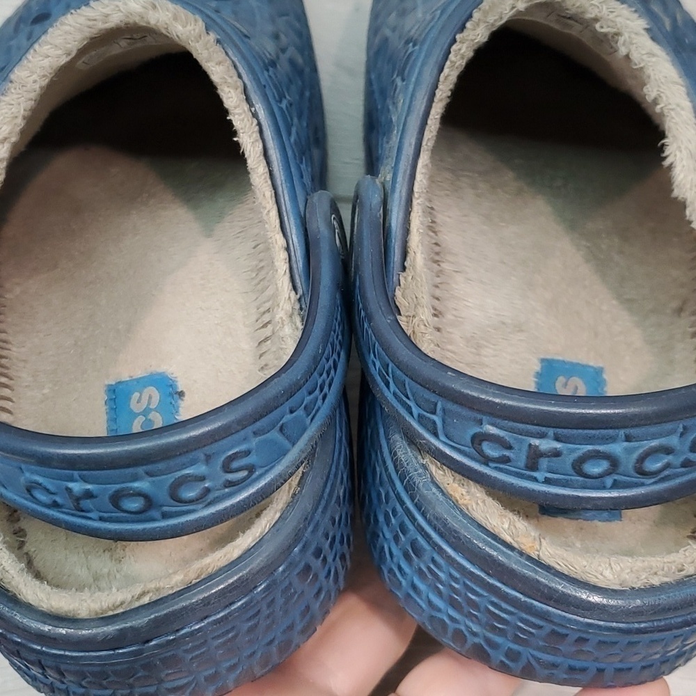 Crocs Women Comfort Crocskin Insulated lined Clogs Mule shoes sz 5 - Picture 11 of 11